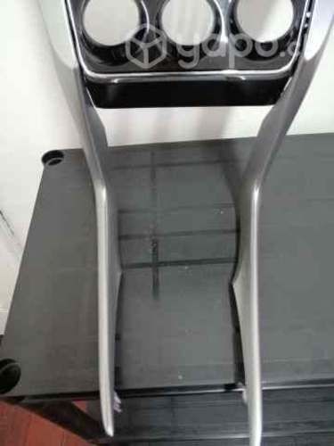 Bisel de Radio y Salida de Aire Toyota Yaris