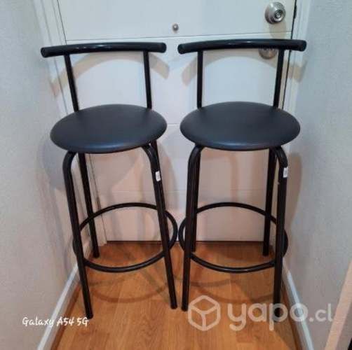 Taburetes, sillas