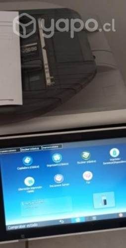 Fotocopiadora láser Ricoh MP 402