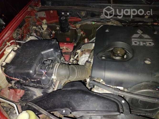 Mitsubishi l200 KatanaCRM 2014 precio conversable