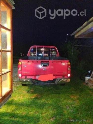 Mitsubishi l200 KatanaCRM 2014 precio conversable