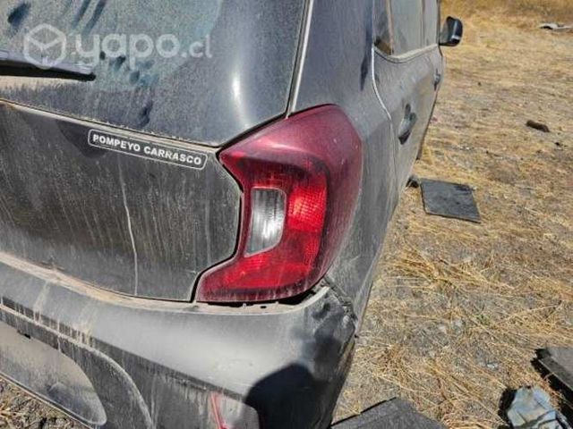 Foco trasero kia morning 2019