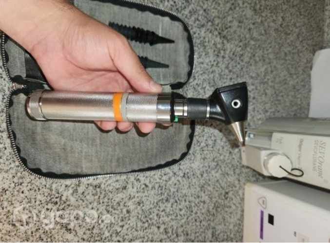 Otoscopio marca welchallyn