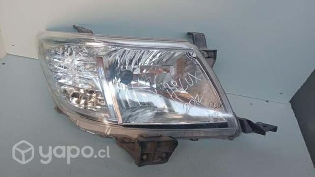 Optico toyota hilux dmg repuestos