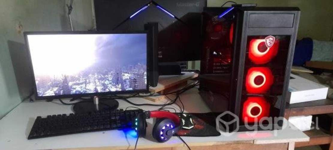 Pc gamer seminuevo