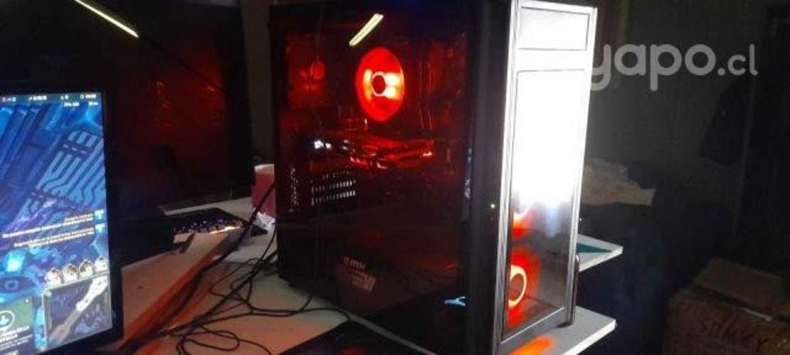 Pc gamer seminuevo