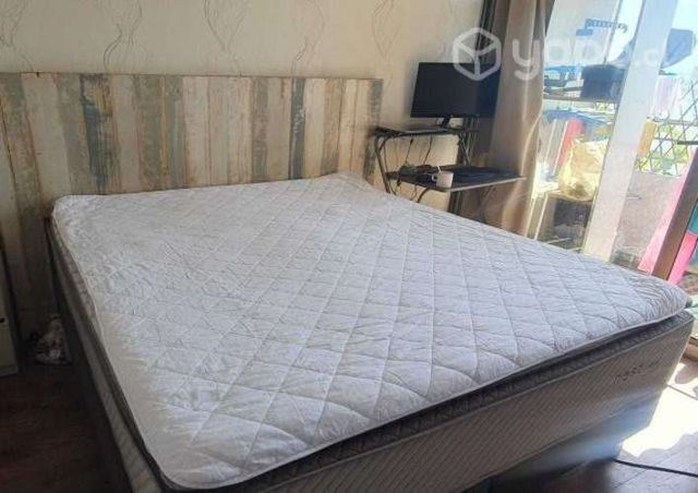 Respaldo cama king diseño Alex littin