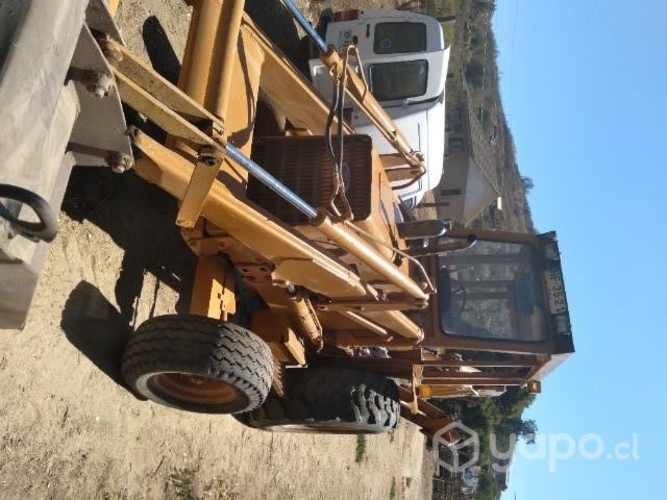 Neumatico Retroexcabadora