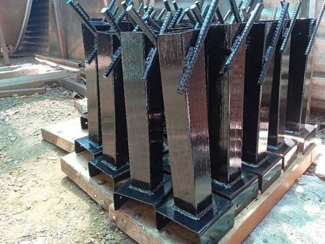 Anclajes/soportes metálicos