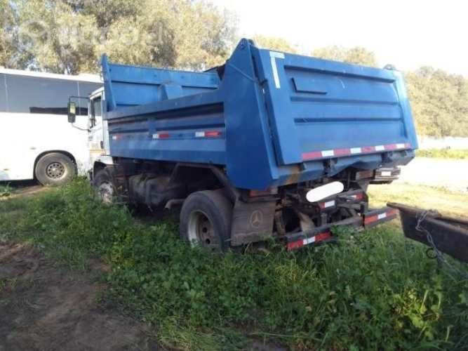 Camión Mercedes Benz año 2005