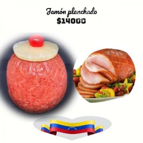 Hojas de plátano y jamón planchado