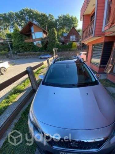 Peugeot 2008 allure bluehndi MT5 E6