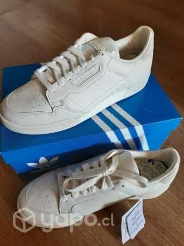 Zapatillas nuevas Converse y Adidas