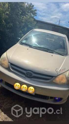 Toyota yaris 2006