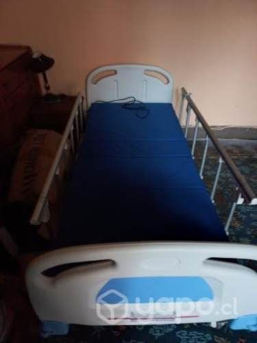 Cama clínica eléctrica