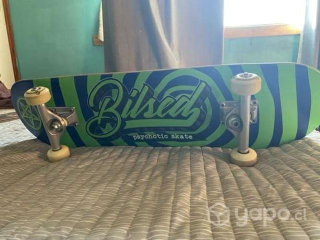 Skate bilsed Maui and Sons original