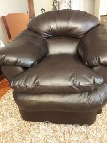 Sillón un cuerpo en ecocuero
