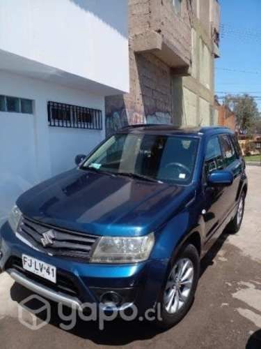 Vendo Suzuki Grand Nomade 2.4 año 2013