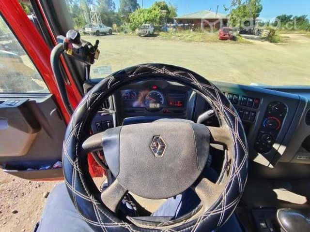 Camión tolva 20 cubos renault kerax 460
