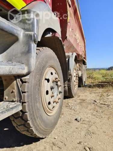 Camión tolva 20 cubos renault kerax 460
