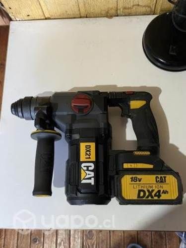 Roto Martillo Inalámbrico CAT DX21