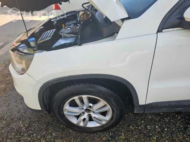 Tapabarro volkswagen tiguan 2016