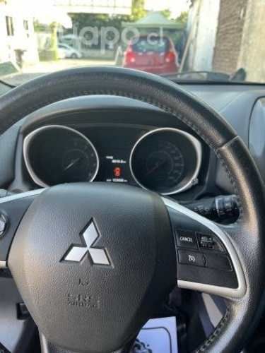 Vendo Mitsubishi ASX año 2014