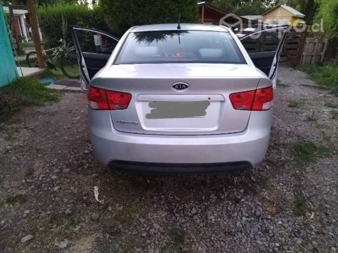 Kia cerato 1.6
