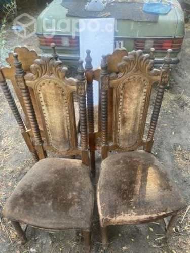 Sillas antiguas para restauración