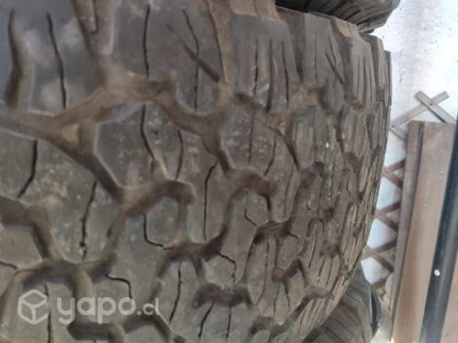 Neumático 285/70 r17