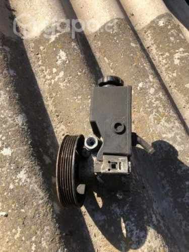 Bomba hidraulica actyon 2011