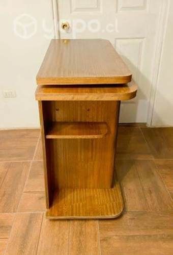 Rack de madera para TV