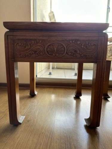 Mesa de centro + dos mesas laterales