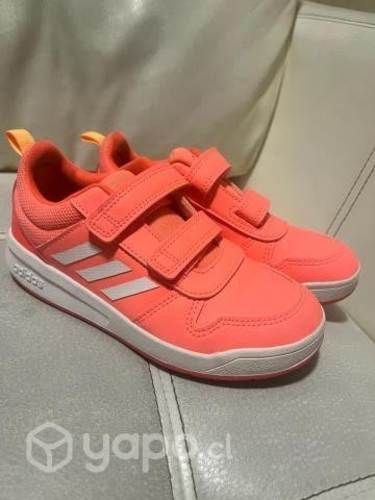 Zapatillas Niño (a) Adidas Original Talla 32