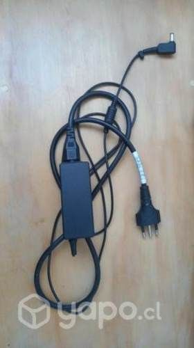 Notebook acer, cargador original y ventilador