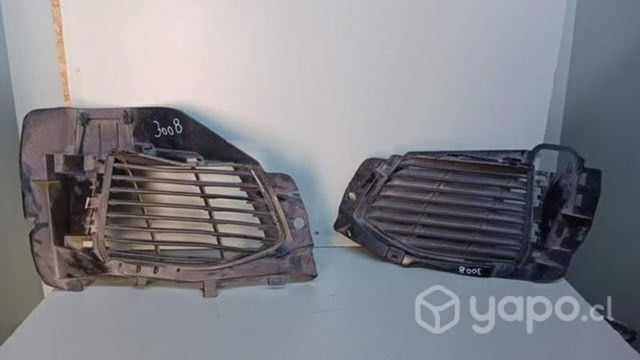 Tapa de neblinero peugeot 3008 dmg