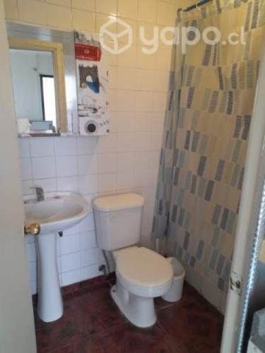 Arriendo pieza independiente