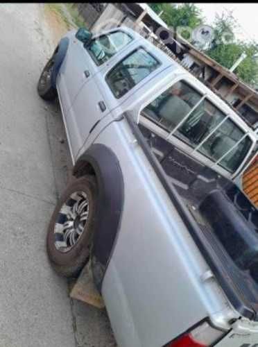 Vendo camioneta precio conversable