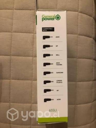 Cargador de Notebook Universal 65W