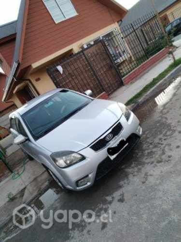Kia motors rio 2010