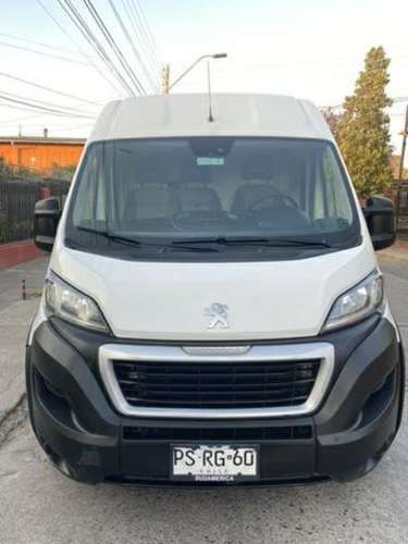 Peugeot boxer año 2021 l4h2 km 83000 excelente