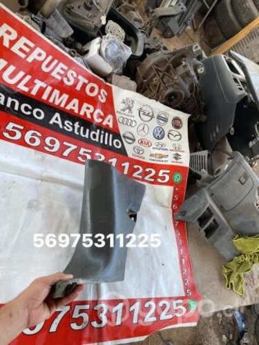 Plástico interior chofer Hilux 2006 2015