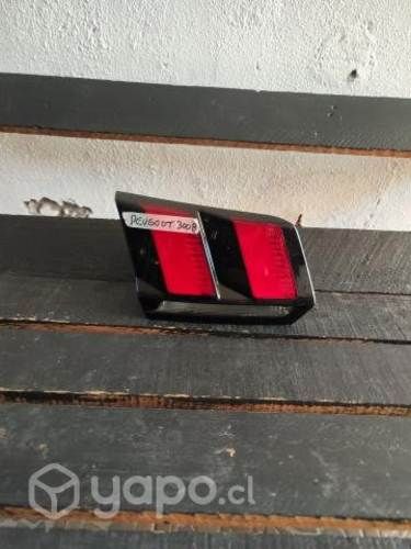 Foco trasero Peugeot 3008