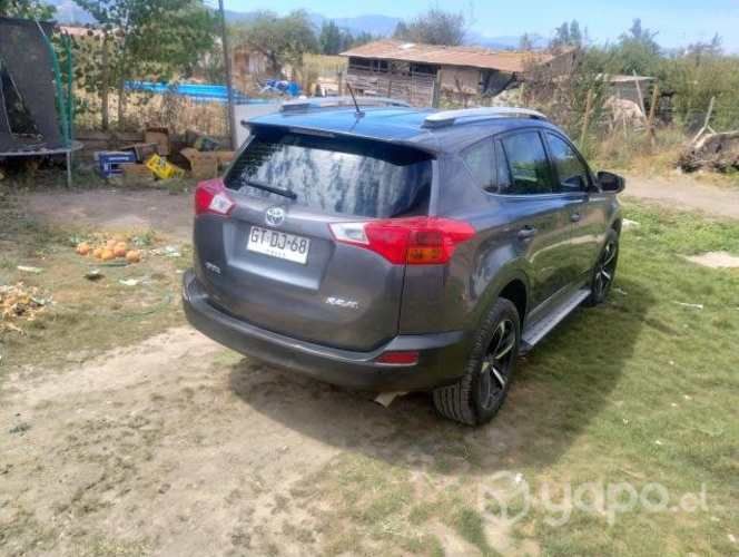 Toyota RAV4 2014 2.0
