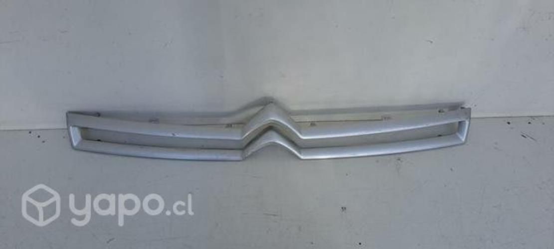 Bisel citroen berlingo 2010