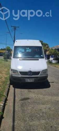 Mercedes benz sprinter 413