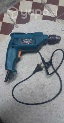 Taladro makita 220v / brocas