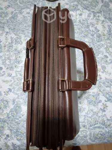 Maletín de cuero unixes