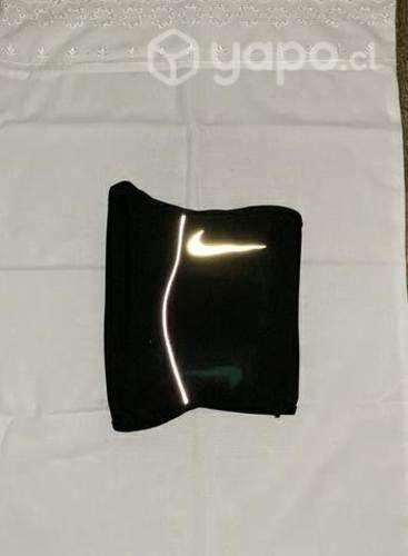 Cuello Nike Snood Strike Winter Warrior