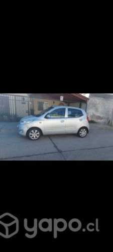 Vendo HYUNDAI I-10 2013